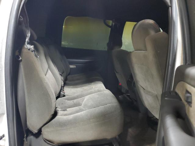Photo 10 from auction – 2003 CHEVROLET SILVERADO with VIN 1GCHK23133F141935