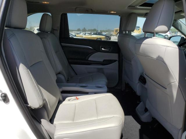 Photo 11 from auction – 2019 TOYOTA HIGHLANDER with VIN 5TDDZRFH8KS984412