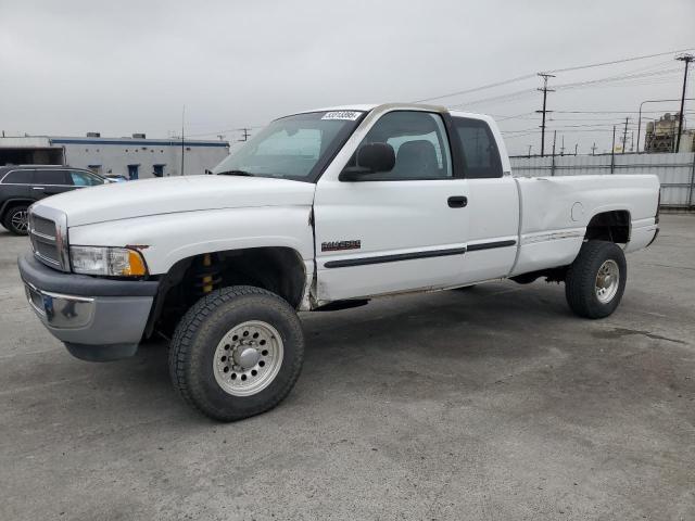 DODGE RAM 2500 1998 with VIN 3B7KF22D7WG138206 - Photo from auction