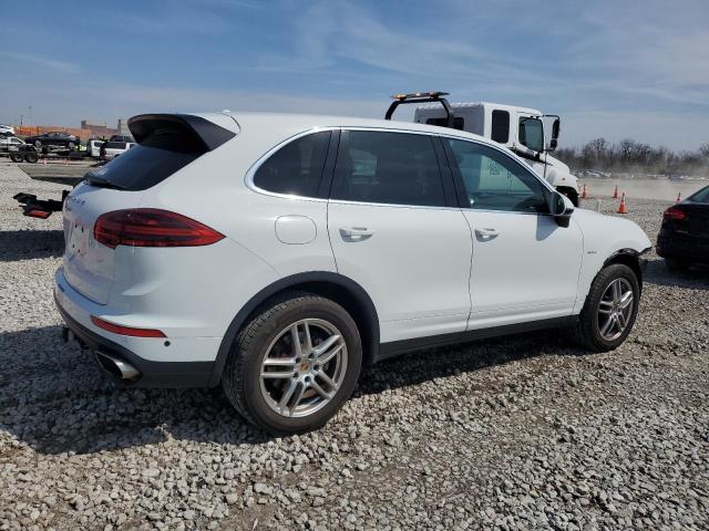 Снимка 3 от търг – 2015 PORSCHE CAYENNE с VIN WP1AF2A20FLA42320