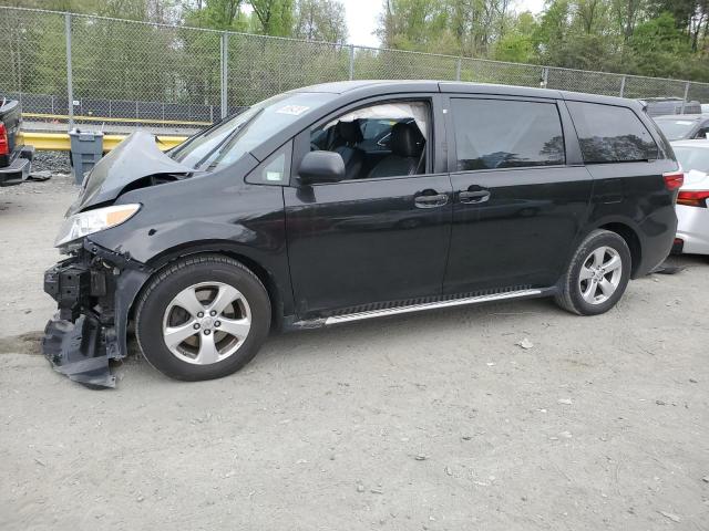 TOYOTA SIENNA 2017 with VIN 5TDZZ3DC1HS786239 - Photo from auction