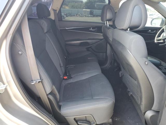 Photo 11 from auction – 2017 KIA SORENTO LX with VIN 5XYPGDA59HG195453