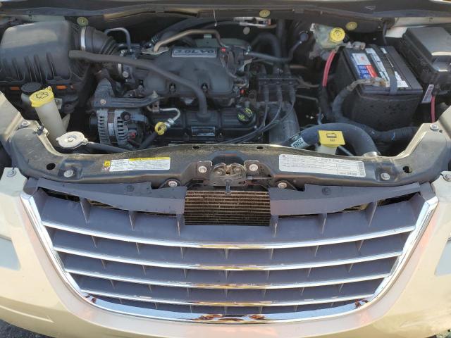 Photo 12 from auction – 2010 CHRYSLER TOWN & COU with VIN 2A4RR5D14AR240960