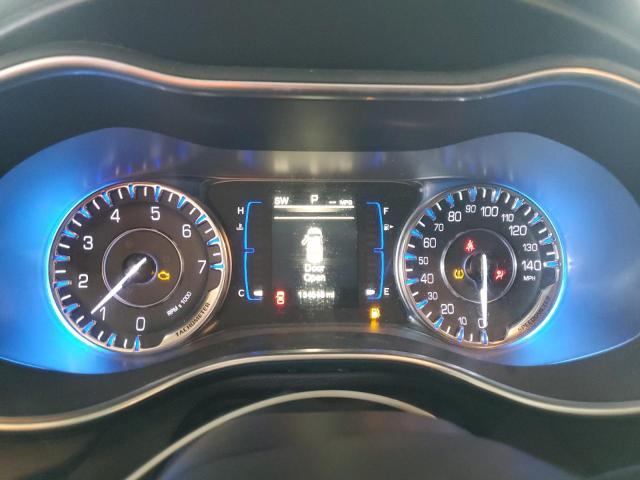 Photo 9 from auction – 2015 CHRYSLER 200 LIMITE with VIN 1C3CCCAB4FN641495