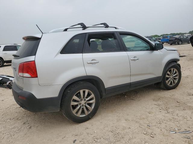 Photo 3 from auction – 2011 KIA SORENTO EX with VIN 5XYKU4A29BG182248