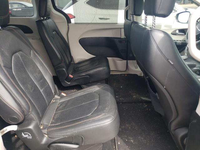 Снимка 11 от търг – 2019 CHRYSLER PACIFICA T с VIN 2C4RC1BG4KR550390