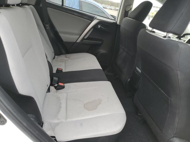 Photo 11 from auction – 2016 TOYOTA RAV4 XLE with VIN JTMRFREV5GD195448