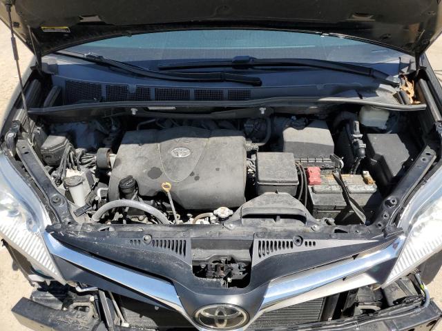 Photo 12 from auction – 2018 TOYOTA SIENNA LE with VIN 5TDKZ3DC1JS924336