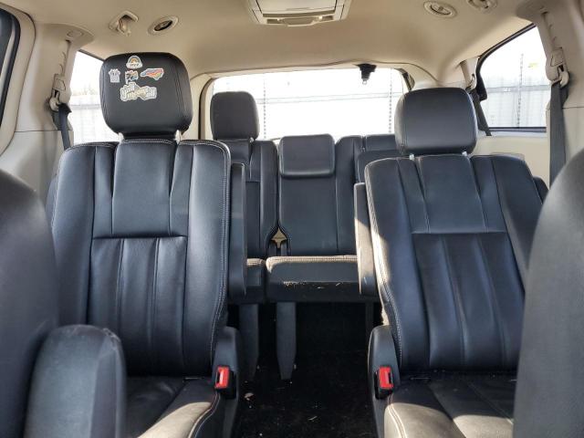 Photo 10 from auction – 2014 CHRYSLER TOWN & COU with VIN 2C4RC1BG9ER403227