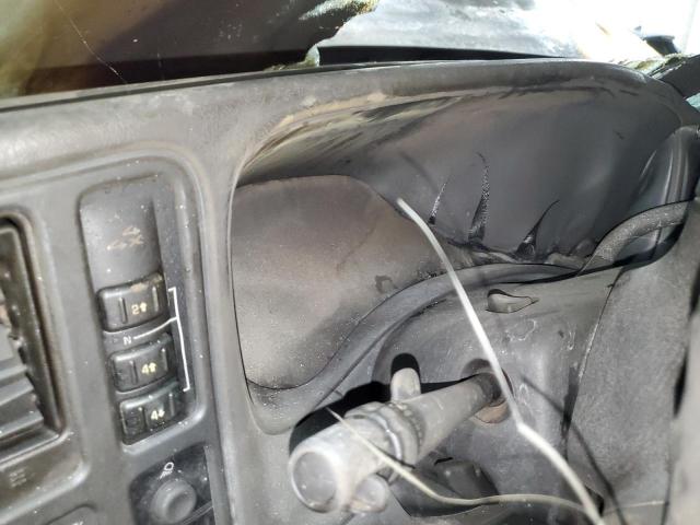 Photo 9 from auction – 2003 CHEVROLET SILVERADO with VIN 1GCHK23133F141935