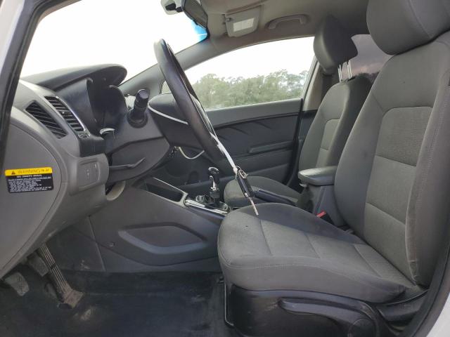 Photo 7 from auction – 2017 KIA FORTE LX with VIN 3KPFK4A70HE044932