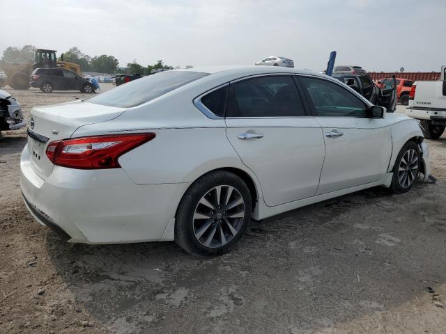 Photo 3 from auction – 2016 NISSAN ALTIMA 2.5 with VIN 1N4AL3AP0GC267131