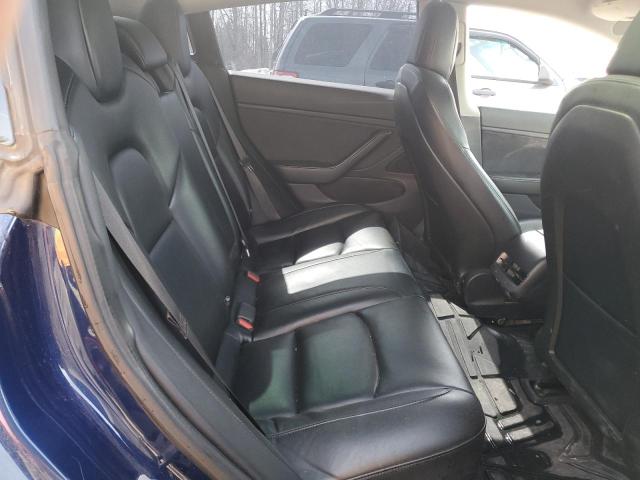 Photo 10 from auction – 2018 TESLA MODEL 3 with VIN 5YJ3E1EA2JF029282