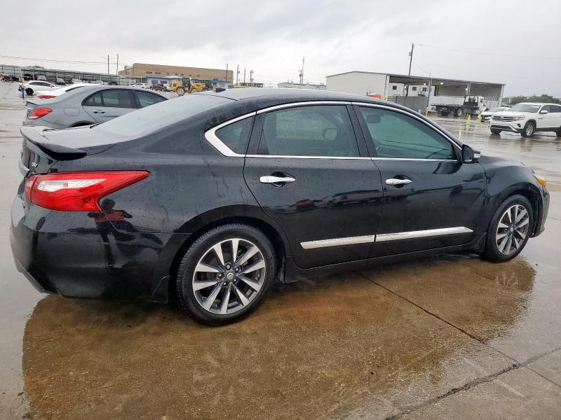 Photo 3 from auction – 2017 NISSAN ALTIMA 2.5 with VIN 1N4AL3AP0HC158315