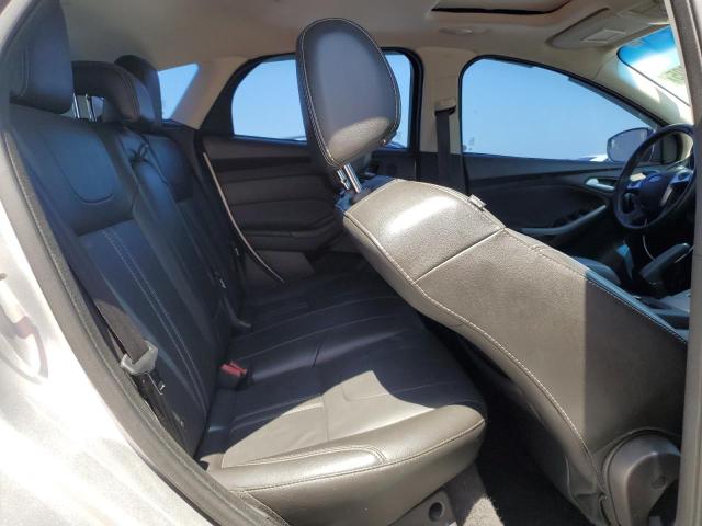 Zdjęcie 10 z aukcji – 2014 FORD FOCUS SE z VIN 1FADP3K27EL416989