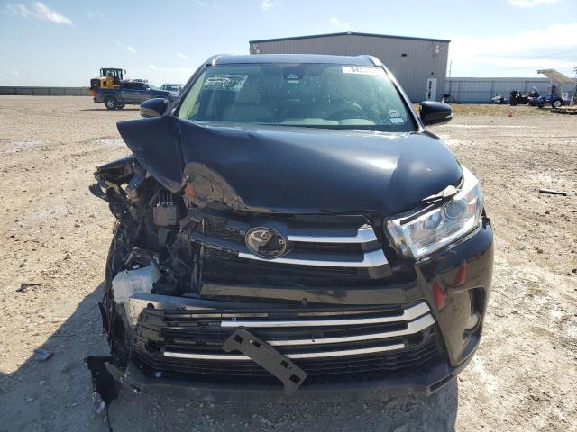 Photo 5 from auction – 2018 TOYOTA HIGHLANDER with VIN 5TDKZRFH8JS538928