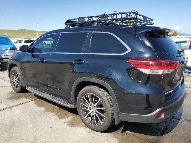 Photo 2 from auction – 2018 TOYOTA HIGHLANDER with VIN 5TDKZRFH3JS540733