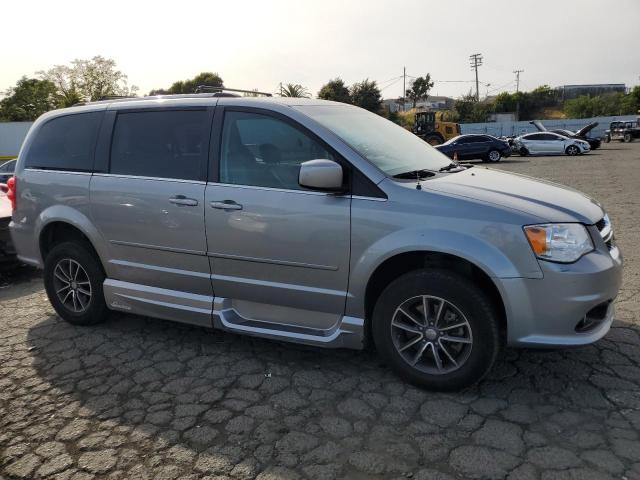 Photo 4 from auction – 2017 DODGE GRAND CARA with VIN 2C4RDGCGXHR606811