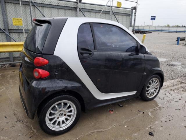 Photo 3 from auction – 2013 SMART FORTWO PUR with VIN WMEEJ3BA0DK671030
