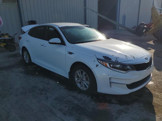 Photo 4 from auction – 2016 KIA OPTIMA LX with VIN 5XXGT4L37GG035923