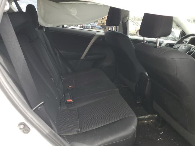 Photo 11 from auction – 2017 TOYOTA RAV4 LE with VIN 2T3BFREV8HW633207