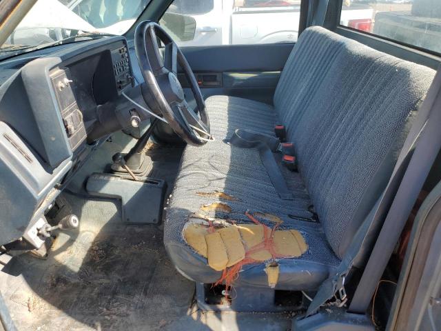 Photo 7 from auction – 1993 GMC 2500 with VIN 1GTFK24K2JE518952