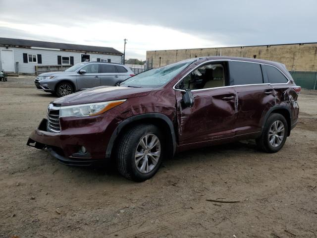 TOYOTA HIGHLANDER 2015 with VIN 5TDBKRFH3FS212062 - Photo from auction