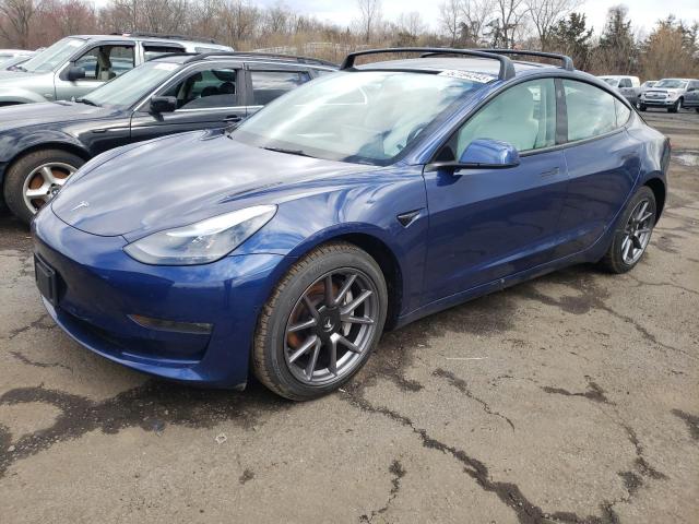 TESLA MODEL 3 2022 с VIN 5YJ3E1EB0NF104060 - Снимка от търг