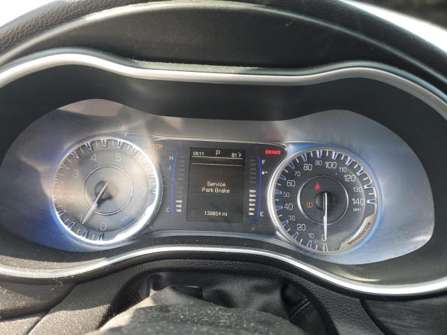 Photo 9 from auction – 2015 CHRYSLER 200 LIMITE with VIN 1C3CCCAB5FN713837