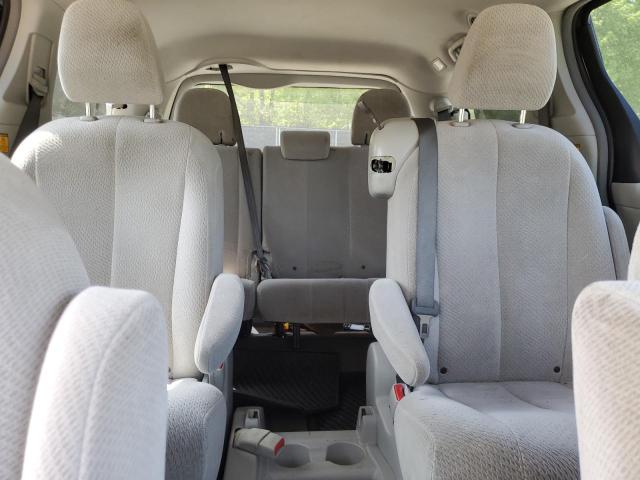 Photo 10 from auction – 2013 TOYOTA SIENNA LE with VIN 5TDKK3DC1DS378050