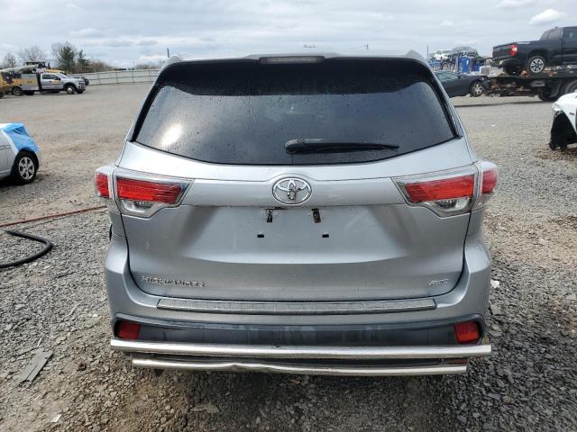 Photo 6 from auction – 2016 TOYOTA HIGHLANDER with VIN 5TDBKRFH7GS273013