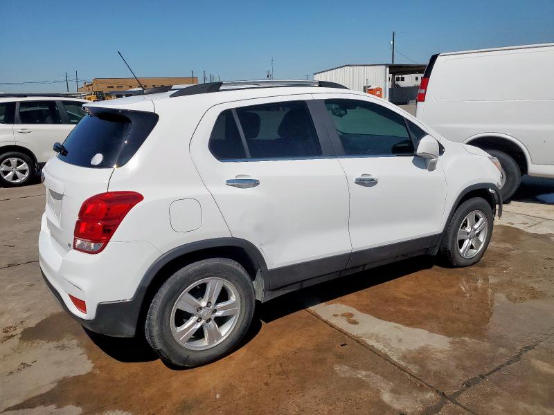 Photo 3 from auction – 2020 CHEVROLET TRAX 1LT with VIN KL7CJLSB9LB048970