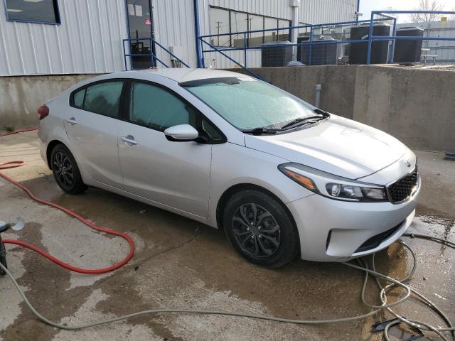 Photo 4 from auction – 2017 KIA FORTE LX with VIN 3KPFK4A75HE047793