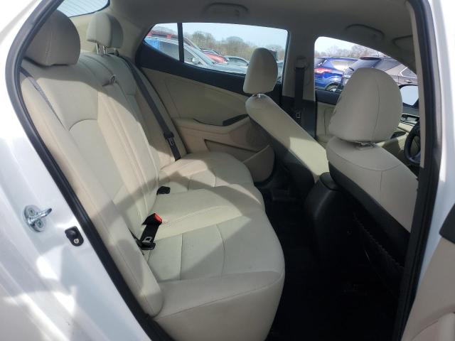 Photo 10 from auction – 2014 KIA OPTIMA LX with VIN KNAGM4A75E5524130