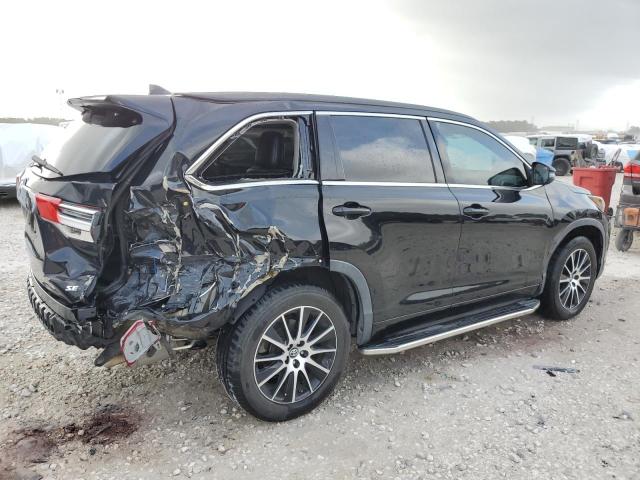 Photo 3 from auction – 2017 TOYOTA HIGHLANDER with VIN 5TDKZRFH5HS198499