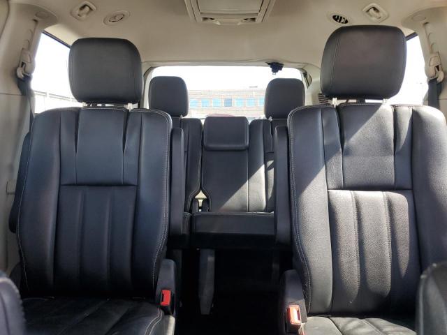 Photo 10 from auction – 2013 CHRYSLER TOWN & COU with VIN 2C4RC1BG2DR622772