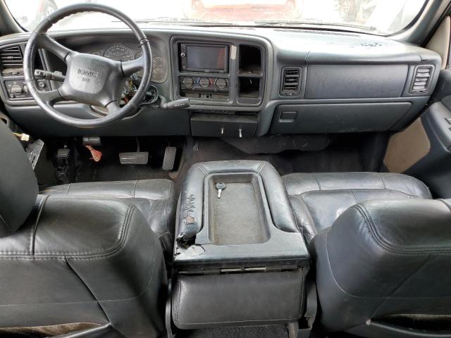 Photo 8 from auction – 2002 GMC SIERRA with VIN 1GTGC13U92F128294