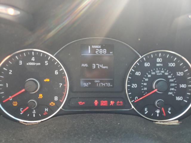 Photo 9 from auction – 2018 KIA FORTE LX with VIN 3KPFK4A71JE222286