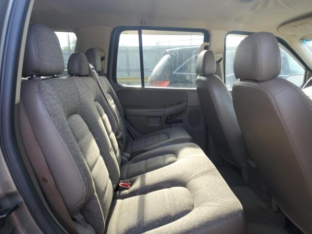 Photo 11 from auction – 2004 FORD EXPLORER X with VIN 1FMZU72K74UA98831