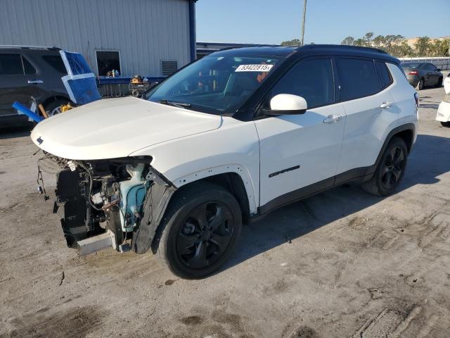 JEEP COMPASS LA 2018 with VIN 3C4NJCBB9JT318383 - Photo from auction