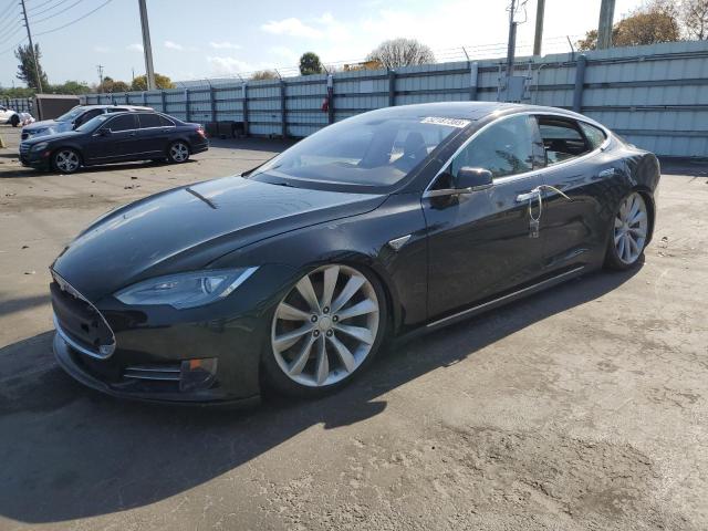 TESLA MODEL S 2013 с VIN 5YJSA1CP2DFP06592 - Снимка от търг