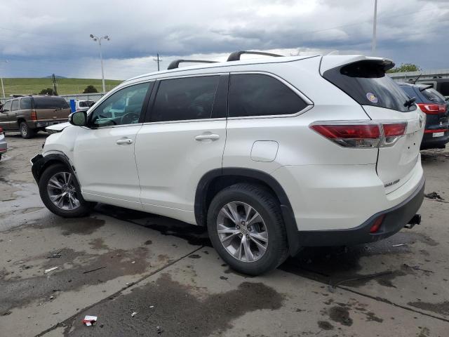 Photo 2 from auction – 2015 TOYOTA HIGHLANDER with VIN 5TDJKRFH8FS216880