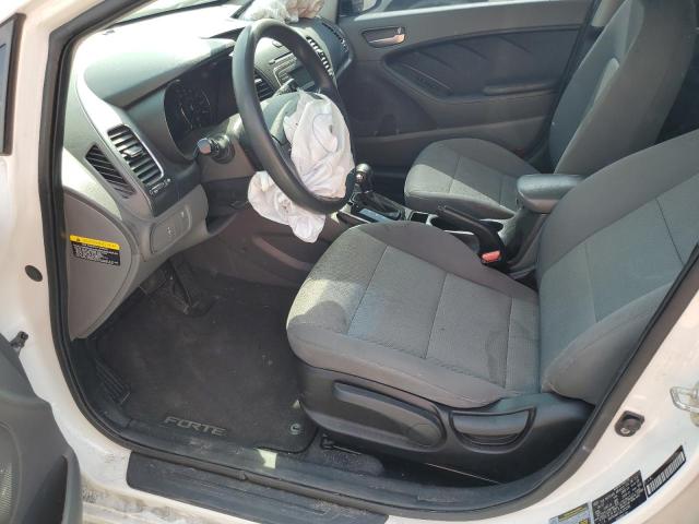 Photo 7 from auction – 2018 KIA FORTE LX with VIN 3KPFK4A73JE195298