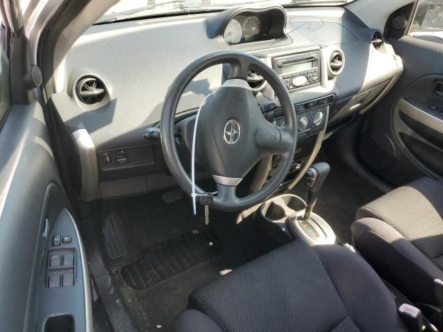 Photo 8 from auction – 2005 TOYOTA SCION XA with VIN JTKKT624550093147