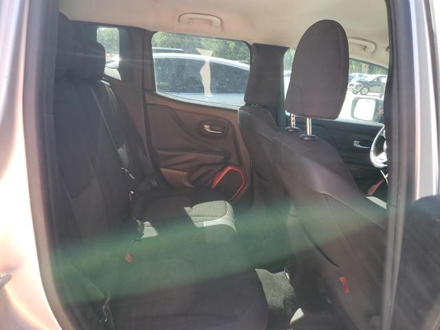 Photo 10 from auction – 2016 JEEP RENEGADE T with VIN ZACCJBCT1GPD44663