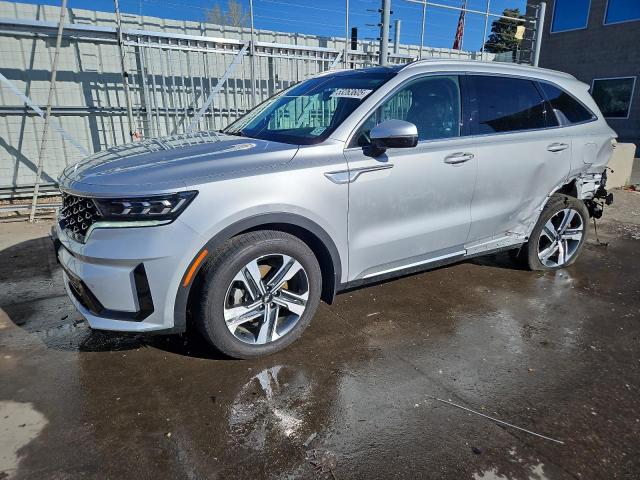 KIA SORENTO SX 2022 with VIN KNDRJDLH8N5077982 - Photo from auction