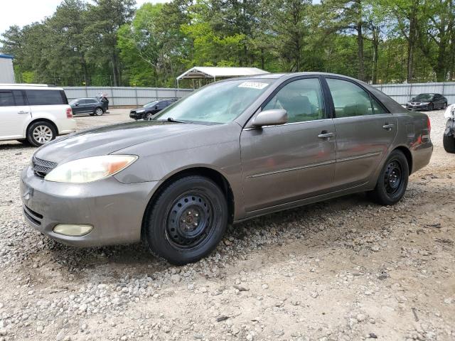 TOYOTA CAMRY LE 2004 with VIN 4T1BE32K24U915856 - Photo from auction
