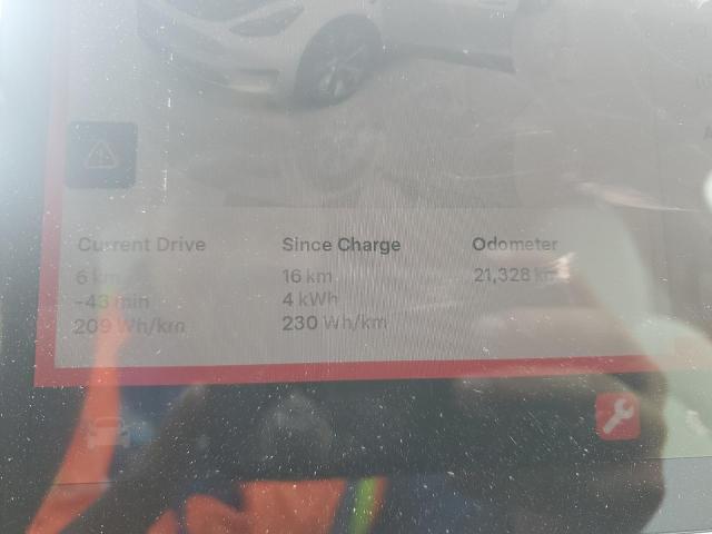 Photo 9 from auction – 2023 TESLA MODEL Y with VIN LRWYGDEEXPC228734