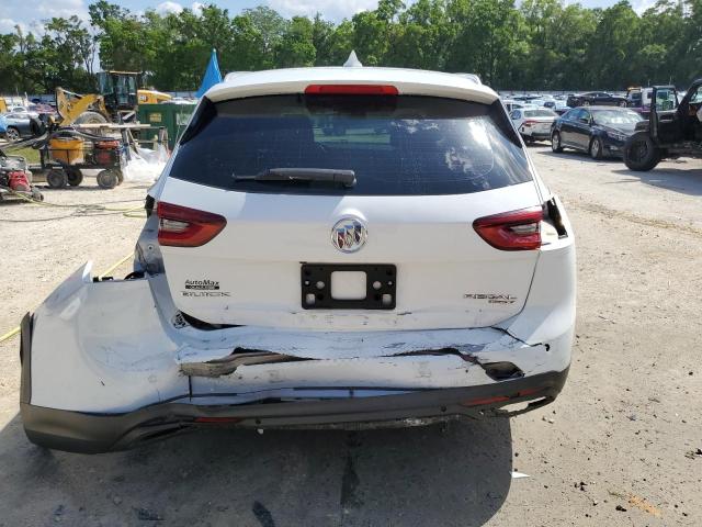 Photo 6 from auction – 2018 BUICK REGAL TOUR with VIN W04GU8SX4J1143440