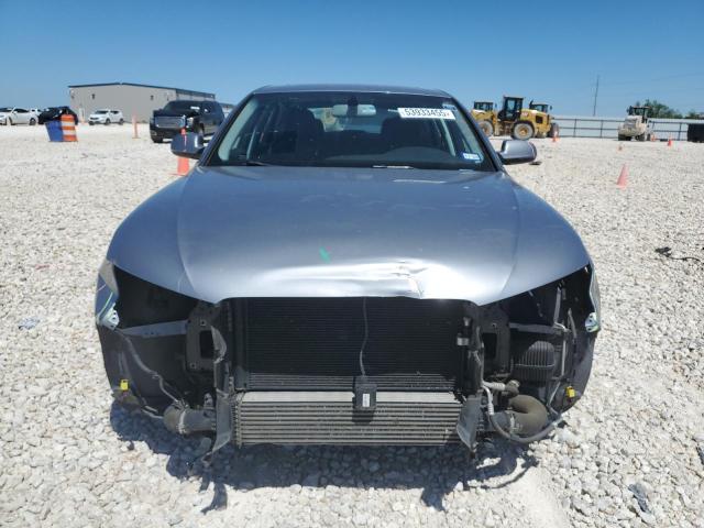 Photo 5 from auction – 2016 AUDI A4 PREMIUM with VIN WAUAFAFLXGN002567
